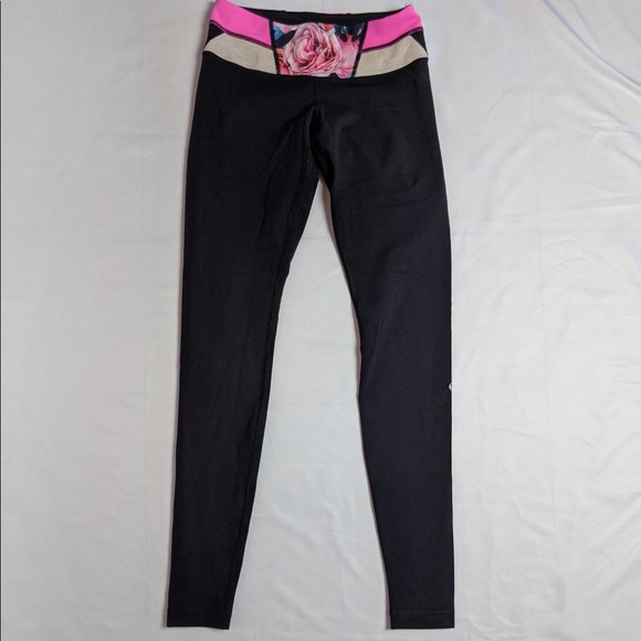 Lululemon crop leggings - Picture 2 of 4